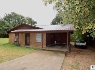 8 Garden Dr, Bastrop, LA 71220