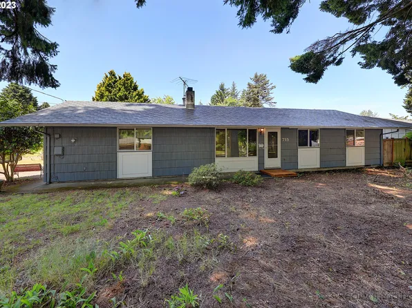 715 NW Towle Ave, Gresham, OR 97030