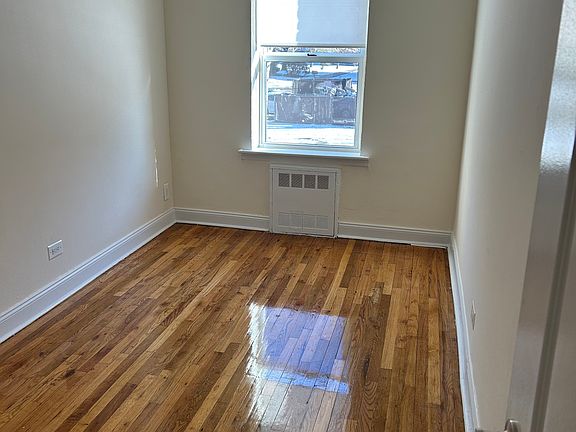3rd image of 2662 W 2nd St APT 4H