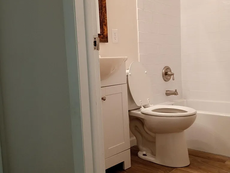 308 Woodlawn Ave — Photo 7