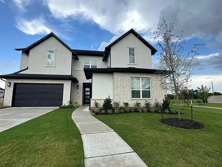 4906 Tanyard Manor Dr — Photo 6