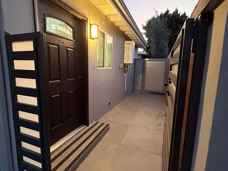 7735 Rhea Ave — Photo 4