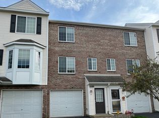 4951 Emmit Dr N UNIT 5, Hugo, MN 55038