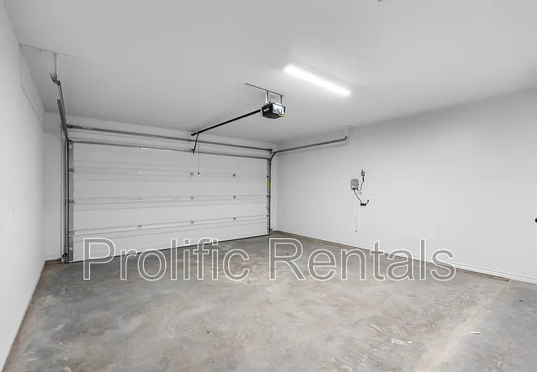 507 Tooter St — Photo 17