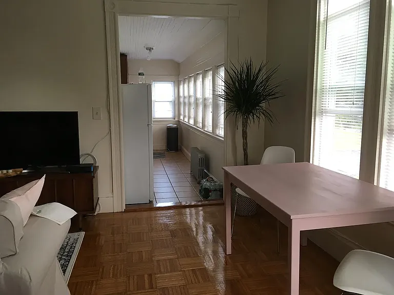 411 Adams St #2 — Photo 6