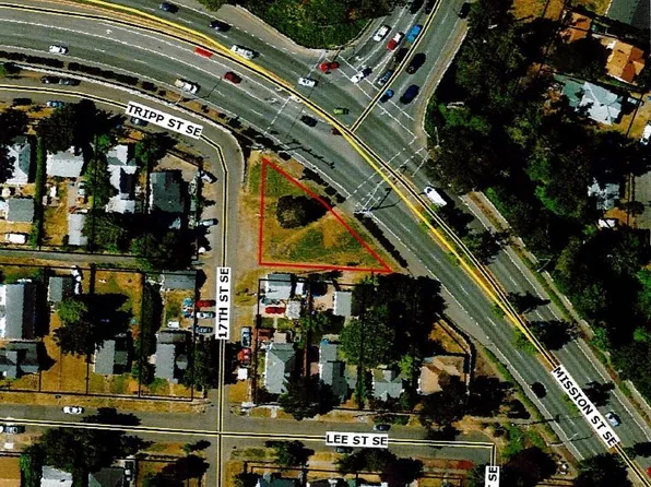 800 17th St SE, Salem, OR 97302