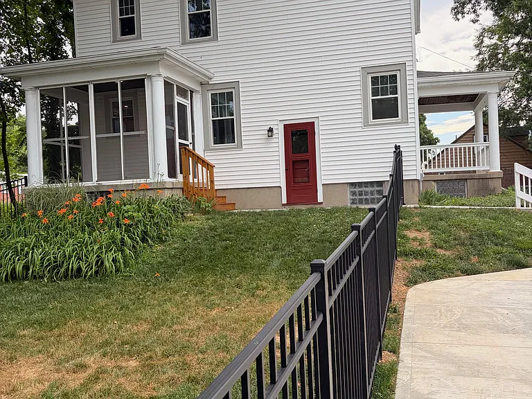 5622 Whitney Pl — Photo 7