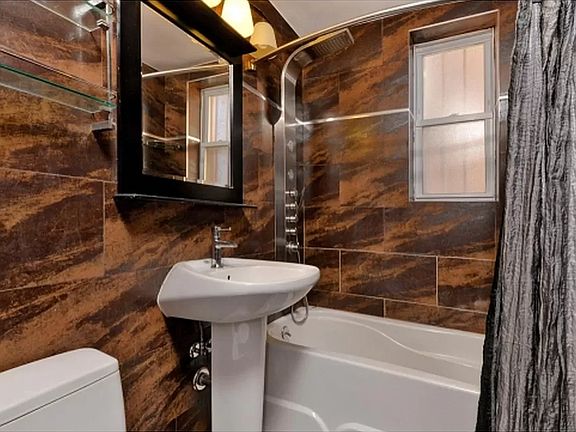 3rd image of 2260 Benson Ave #3G