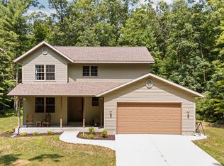 5070 Duck Lake Rd, Whitehall, MI 49461