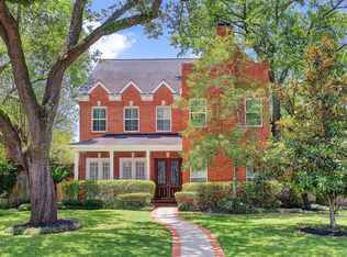 4605 Spruce St, Bellaire, TX 77401