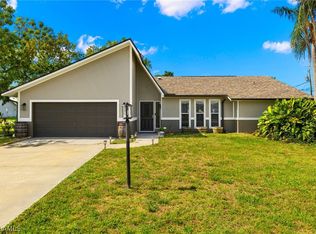 1824 SE Van Loon Ter, Cape Coral, FL 33990