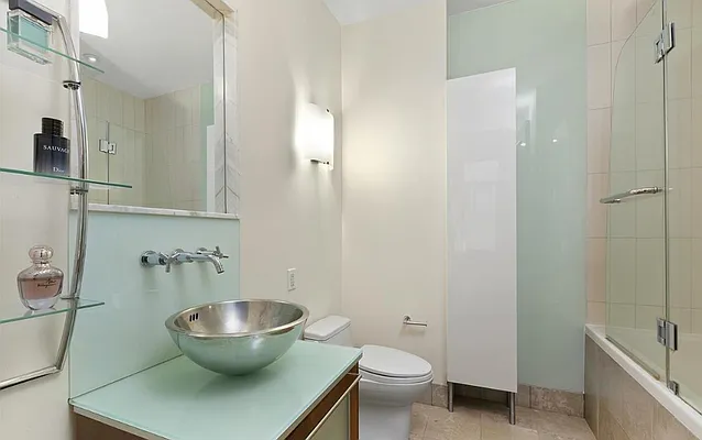 Rented by Dawndavid LLC | media 21