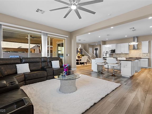2nd image of 9622 Aqua Harbor Way