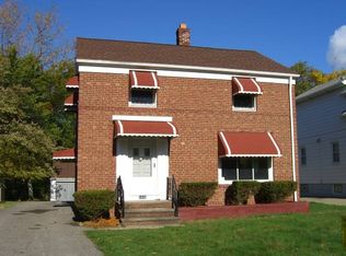 5448 Dalewood Ave, Maple Heights, OH 44137