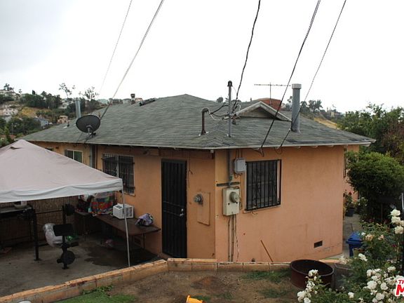 3rd image of 4901 Druid St