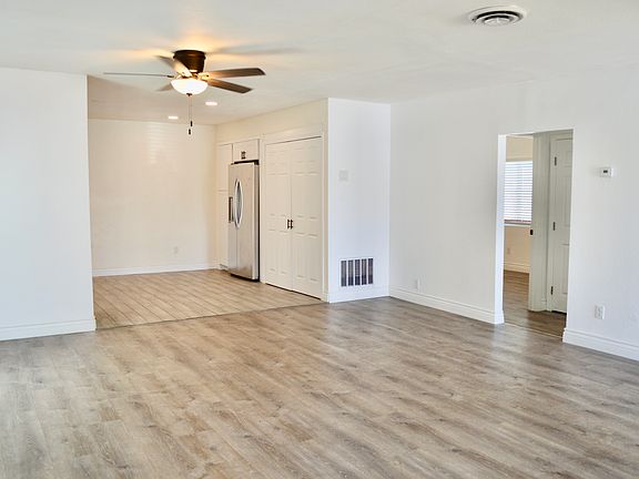 2nd image of 3814 36th St