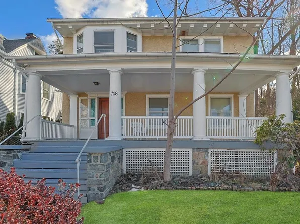 748 Warburton Avenue, Yonkers, NY 10701