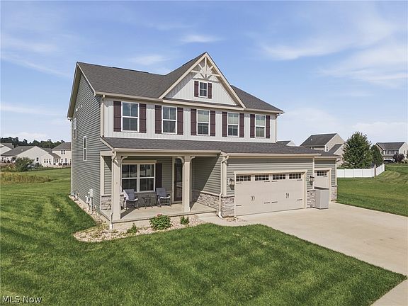 2nd image of 2180 Orchard Cir