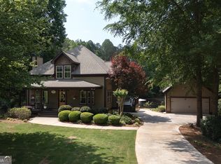351 Live Oak Ln, Comer, GA 30629