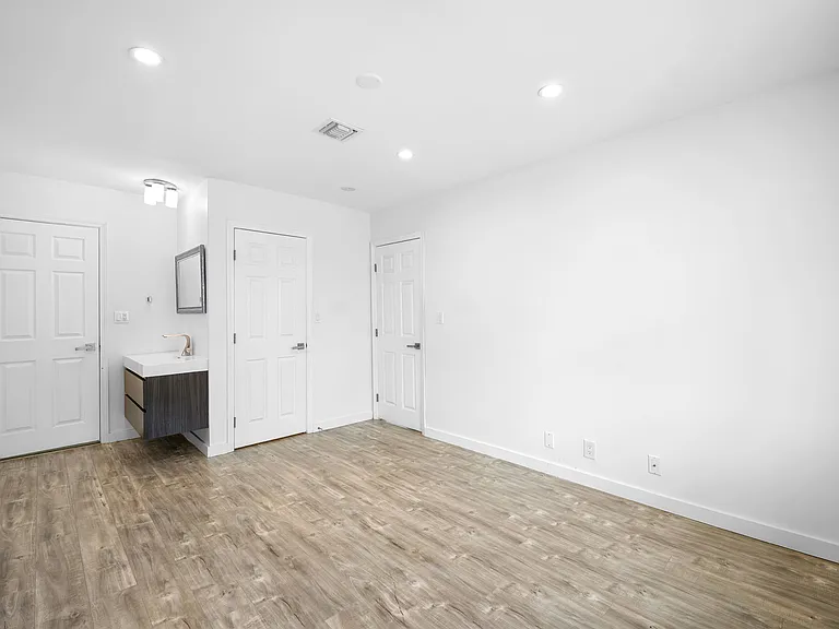 2359 Mira Vista Ave #F — Photo 30