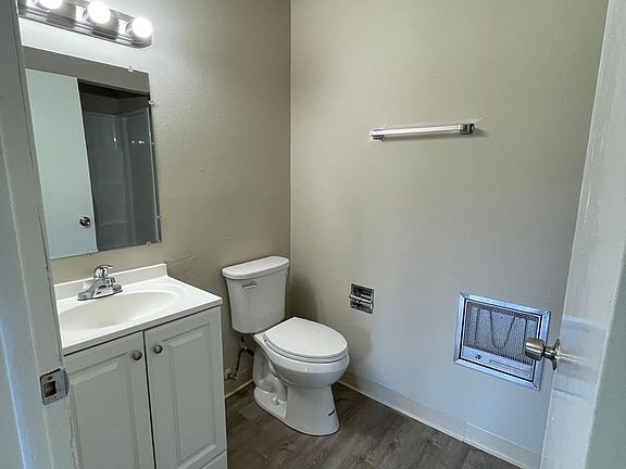 4th image of 2523 Perry Park Ave #4