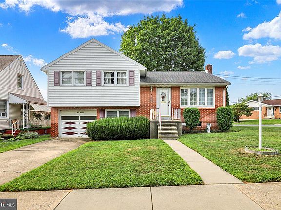 2nd image of 216 Prospect Ave