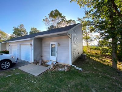 2058 Charles Ln, Aurora, IL, 60505