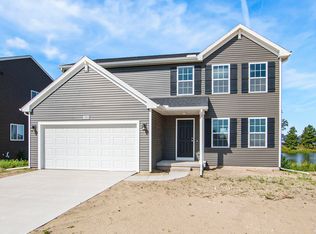 13694 Oasis Ave, Holland, MI 49424