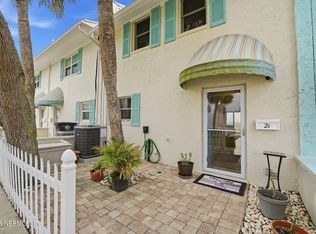 2233 Seminole Rd APT 21, Atlantic Beach, FL 32233