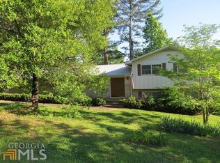 30 Rosedale St, Toccoa, GA 30577
