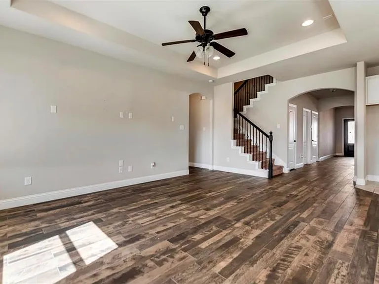 3716 Cameroon Ln — Photo 4