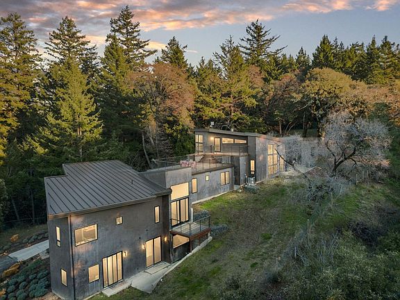 2nd image of 13755 Skyline Blvd