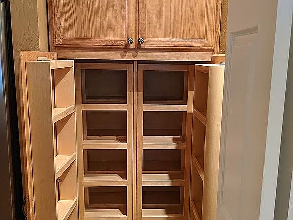 4th image of 219 E Hartford St APT 8A