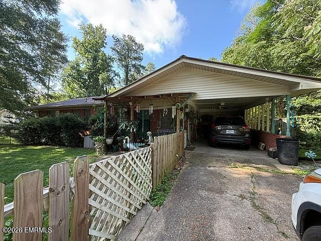 1st image of 4806 Hickory Hills Cir
