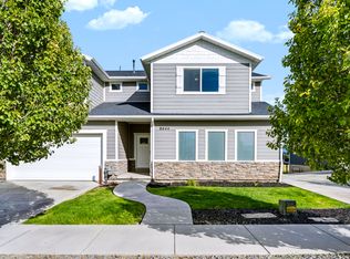8044 N Clydesdale Dr, Eagle Mountain, UT 84005