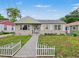14806 Lawndale Ave, Midlothian, IL 60445