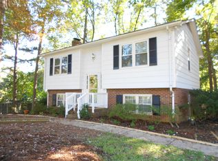 513 Smokeridge Ln, Raleigh, NC 27615