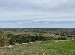 456 Tin Star Rd, Fredericksburg, TX 78624