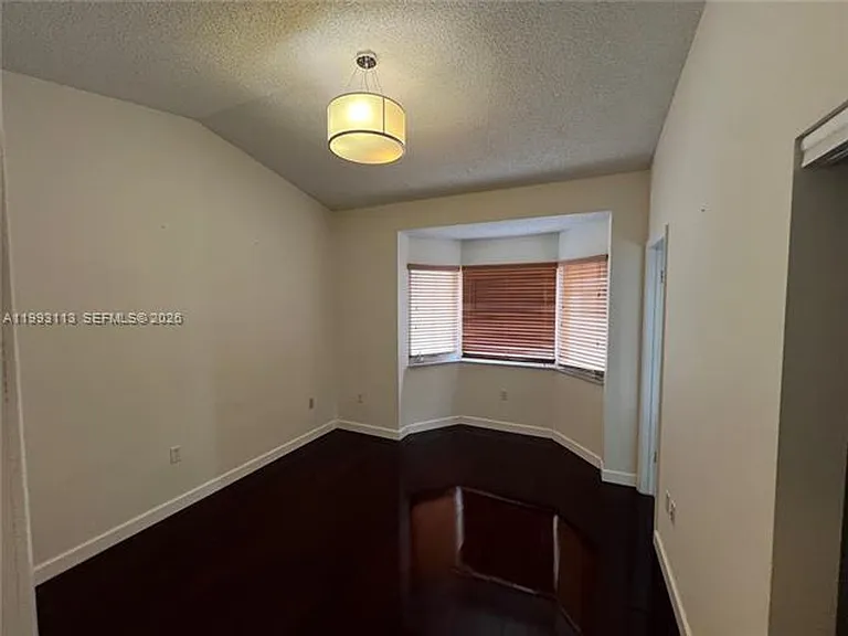 261 Navarre Ave #A-4 — Photo 14
