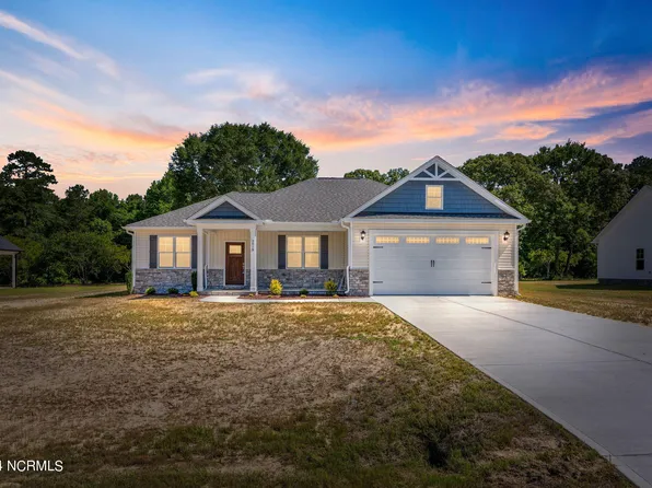 3018 Marion Heights Drive, Kinston, NC 28504