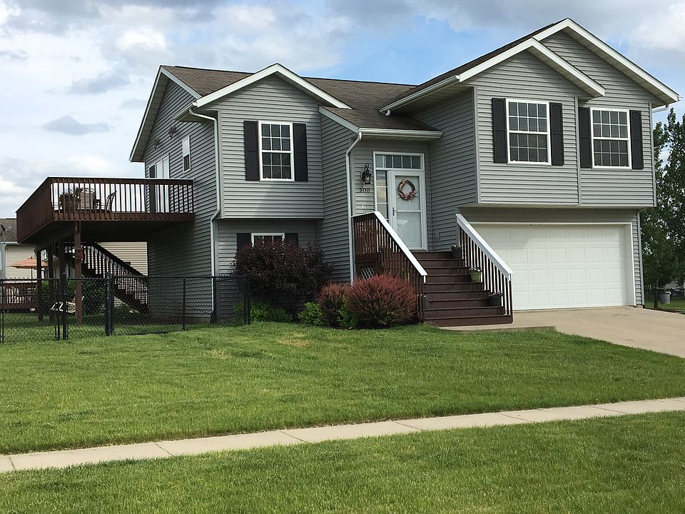 Great curb appeal 