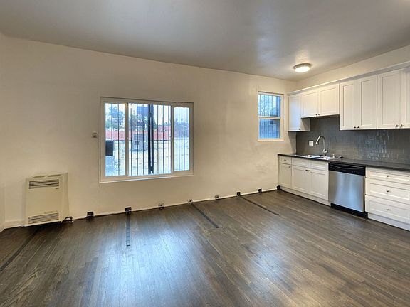 2nd image of 1461 W Sunset Blvd APT 203