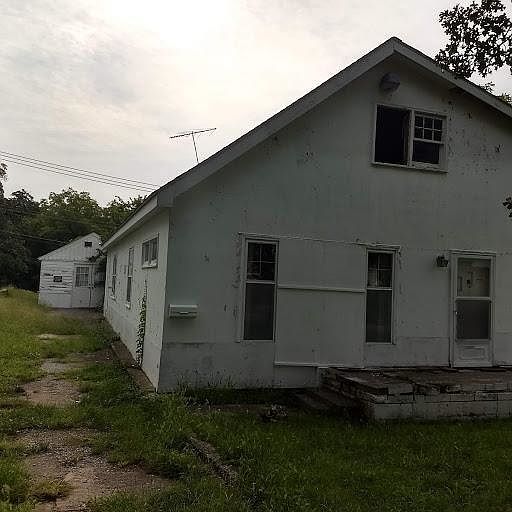 1st image of 8641 Highland Ave