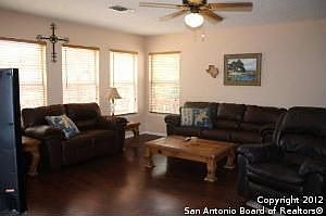 4th image of 7735 Oakhill Park Dr