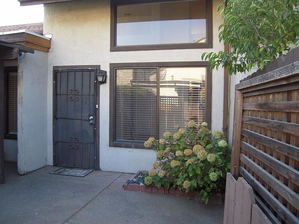 1st image of 1414 Pajaro Ave APT 14