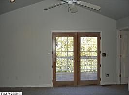 5th image of 16500 Parkridge Ave