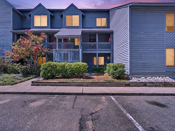 3rd image of 1530 Fort Johnson Rd #1L