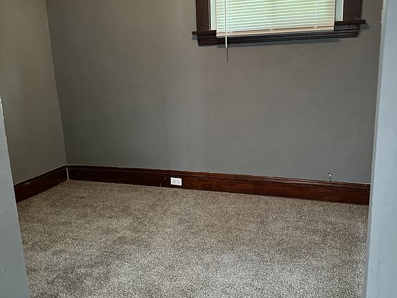 2nd image of 10005 Sophia Ave #1