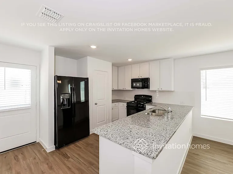 4900 Old Ember Ln — Photo 7