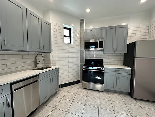 Rented by Ivy Haus Inc | media 10